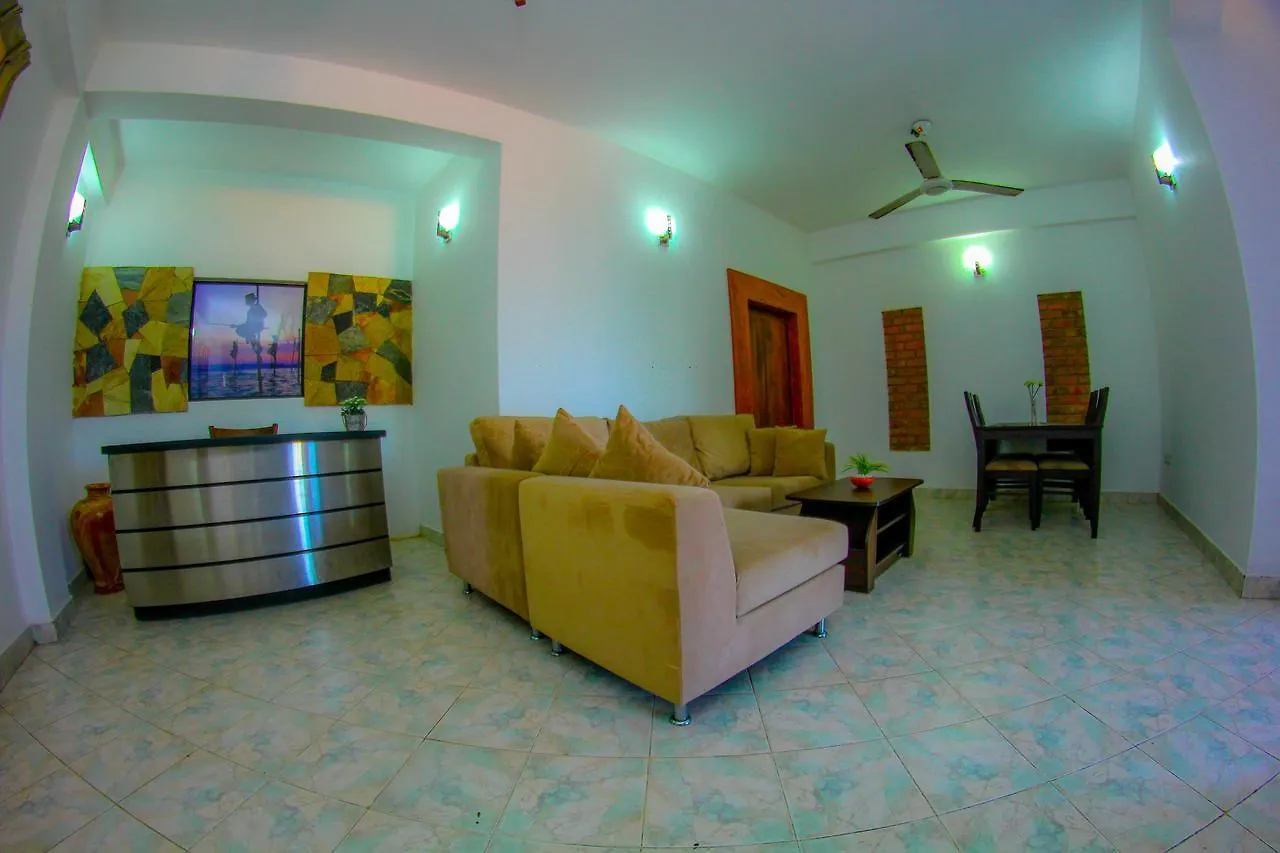 Bed & Breakfast Niwahana Transit City Hotel Katunayake Sri Lanka